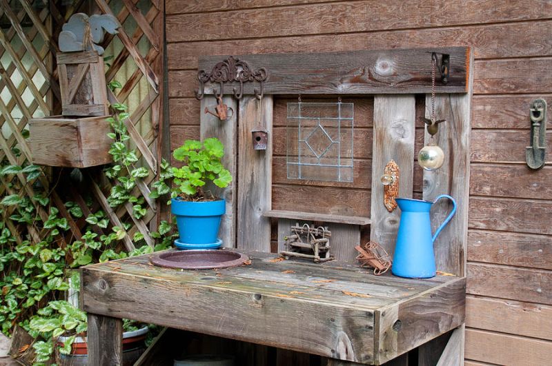 Organise Your Potting Bench