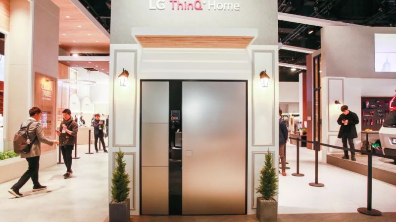 LG ThinQ Smart Door