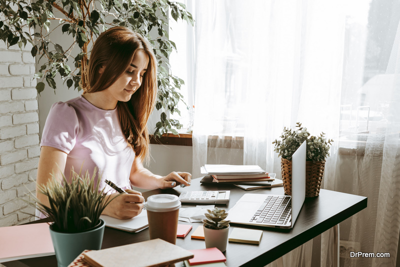 How to Create the Perfect Home Office